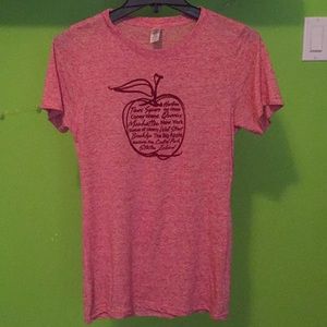 New York “big Apple” shirt🍎